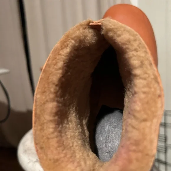 Swedish Hasbeens Tan Ankle Boots - Picture 5 of 5